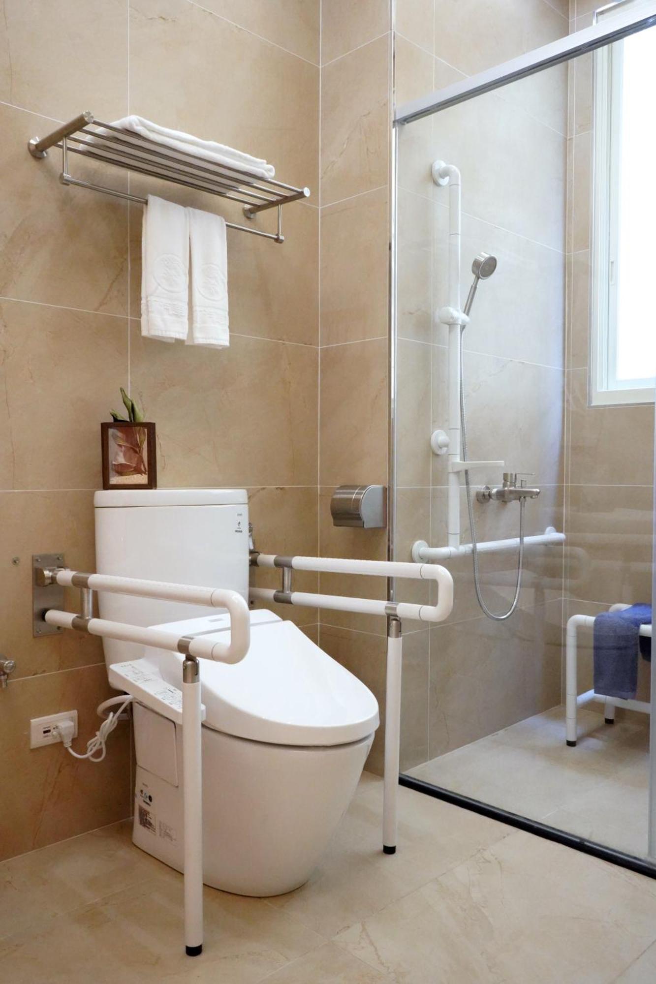 Little Piggy B&B Manzhou Экстерьер фото