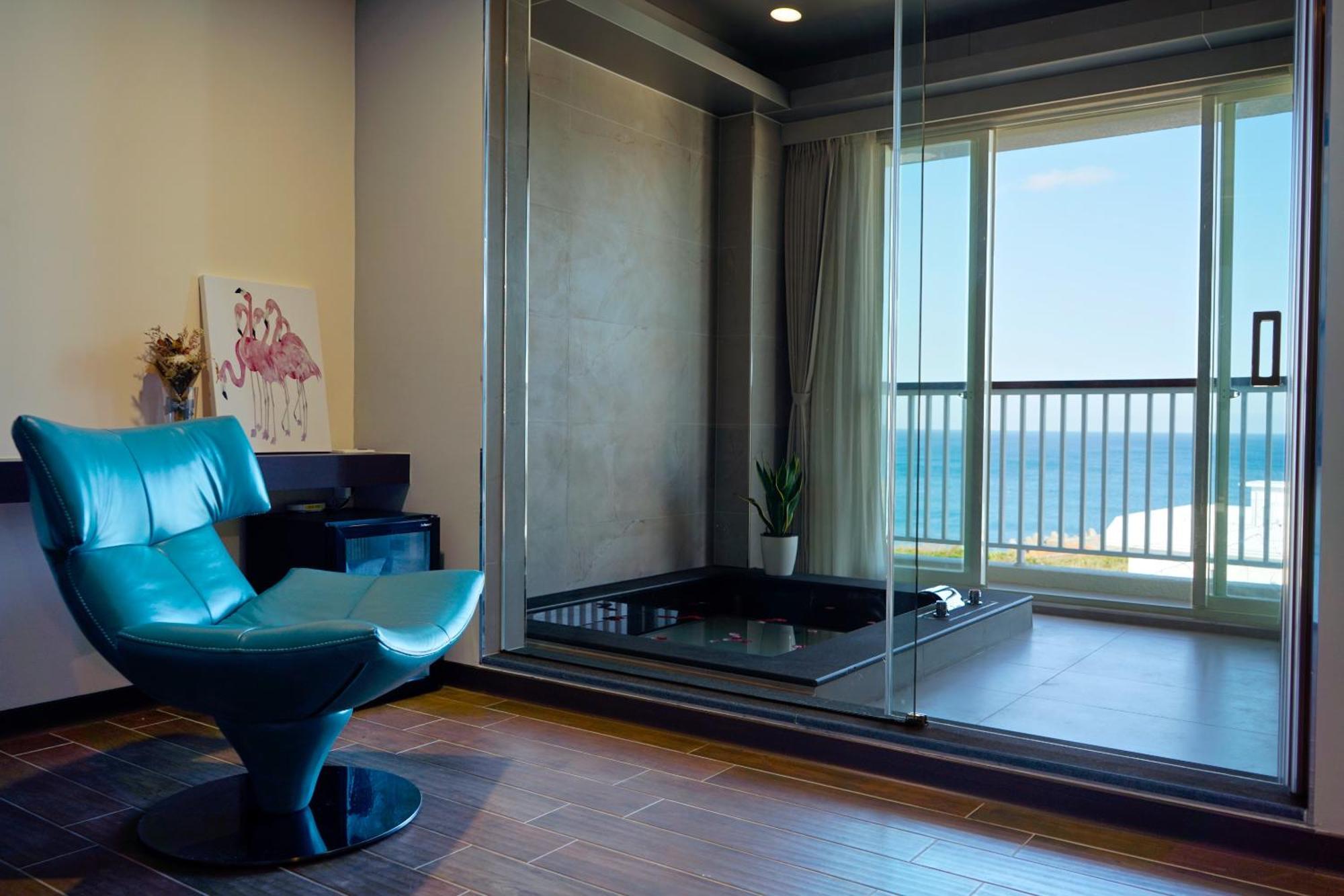 Little Piggy B&B Manzhou Экстерьер фото
